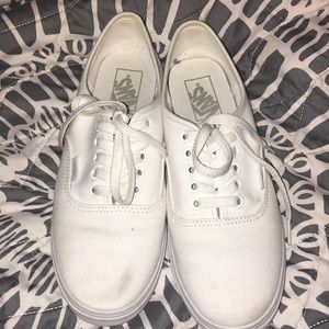 White thin vans for women